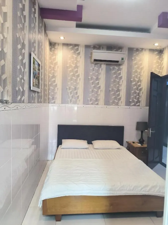 Hotel Hoang Phuc 2 호치민 2*,  베트남